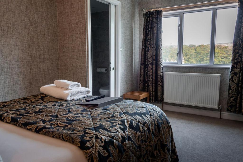 The Inn On The Moor Hotel โกธแลนด์ ภายนอก รูปภาพ